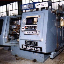Internal and Face Grinding autom. M/C - BUDERUS U 352 M