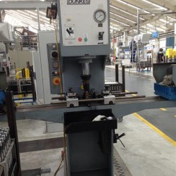 Straightening Press - Single Column - DUNKES HR 16