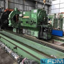 Heavy Duty Lathe - SOMUA CNC 2400 X 11.500 - 3 Bahnenbett