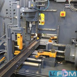 Stahlbearbeitung/Bohren/Brennen/ Ausklinken - Bohranlage für Profilbearbeitung - Peddinghaus DSC 300 DRILL