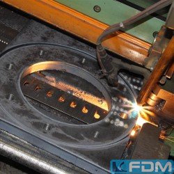 Stahlbearbeitung/Bohren/Brennen/ Ausklinken - Bohr-Brenn-Anlage - PEDDINGHAUS FDB 600