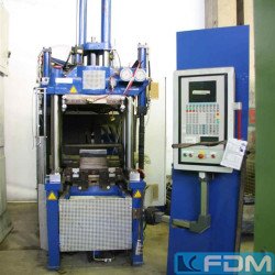 Injection molding machines - Special - FREUDENBERG FAINJECT 2000