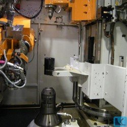 Gear Grinding Machine - LIEBHERR LCS 182