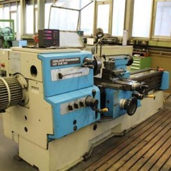 Center Lathe - VDF - BOEHRINGER DUE 560 / 2000